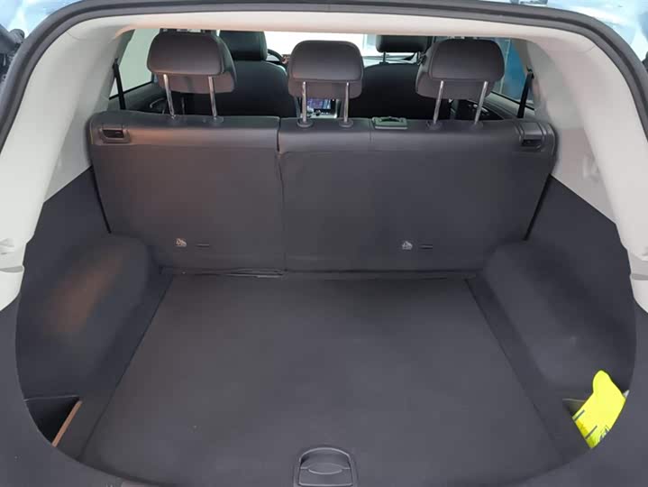 Фото 4 - Roewe RX5