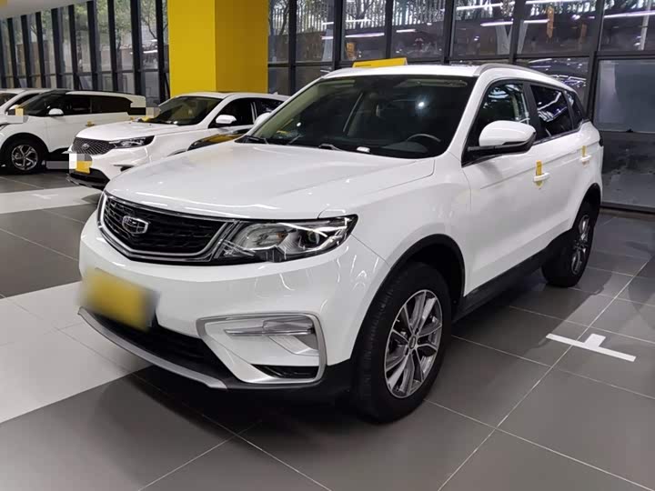 Фото 2 - Geely Atlas