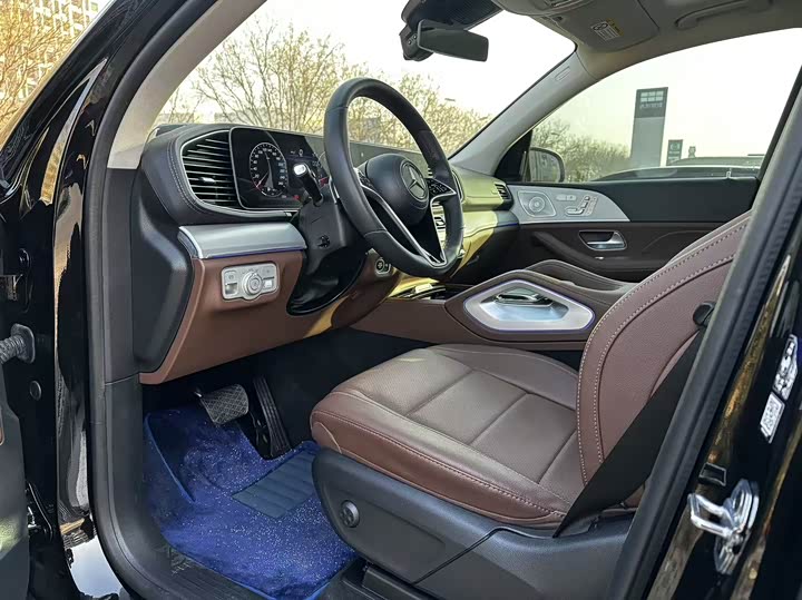 Фото 2 - Mercedes-Benz GLS-Class