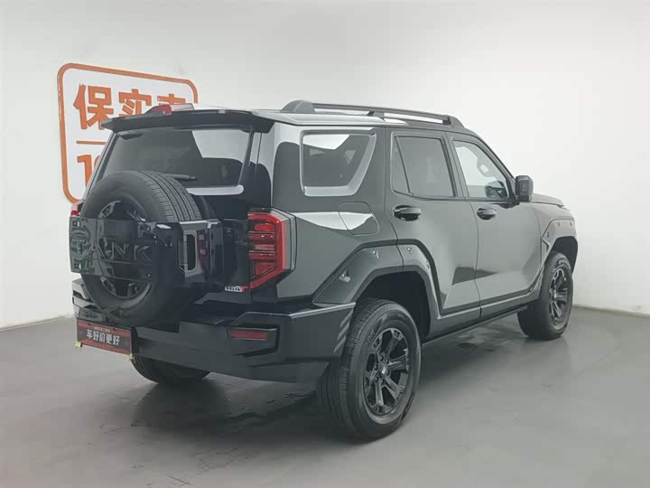 Фото 2 - Tank 400 Hybrid