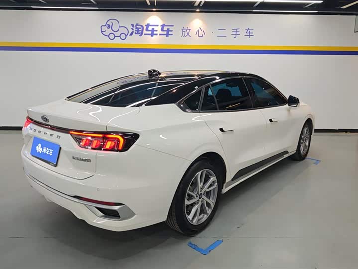 Фото 3 - Ford Mondeo