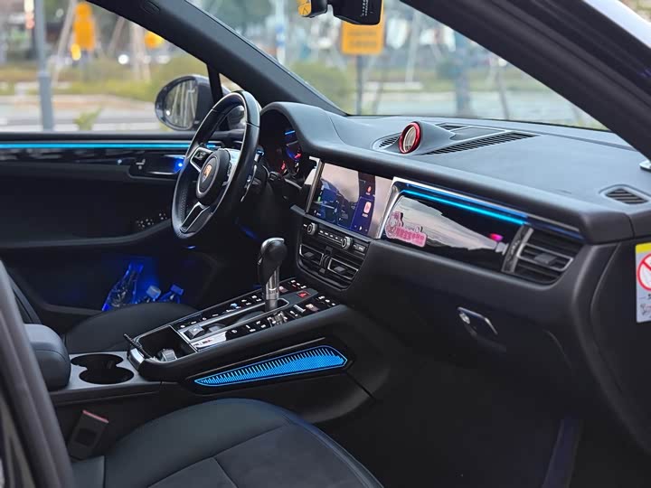 Фото 7 - Porsche Macan