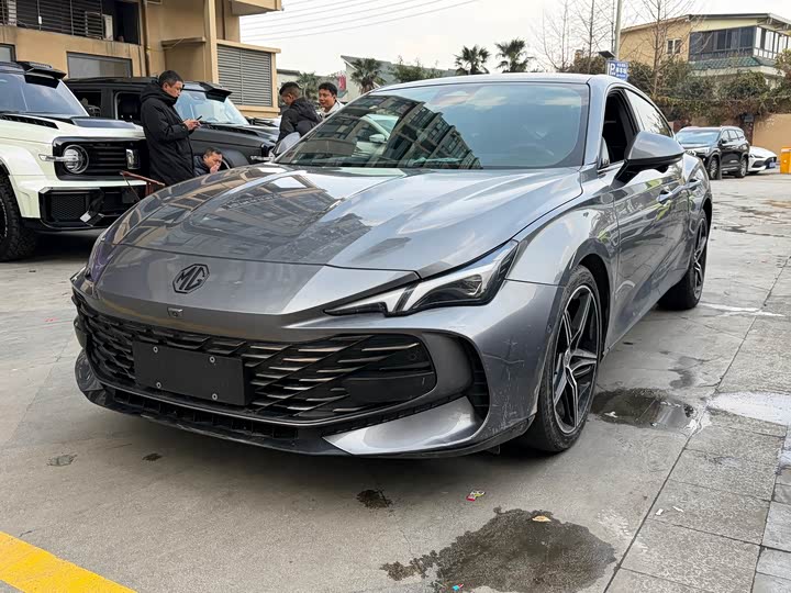 Фото 1 - MG Motor 7