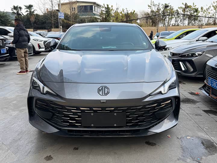 Фото 2 - MG Motor 7