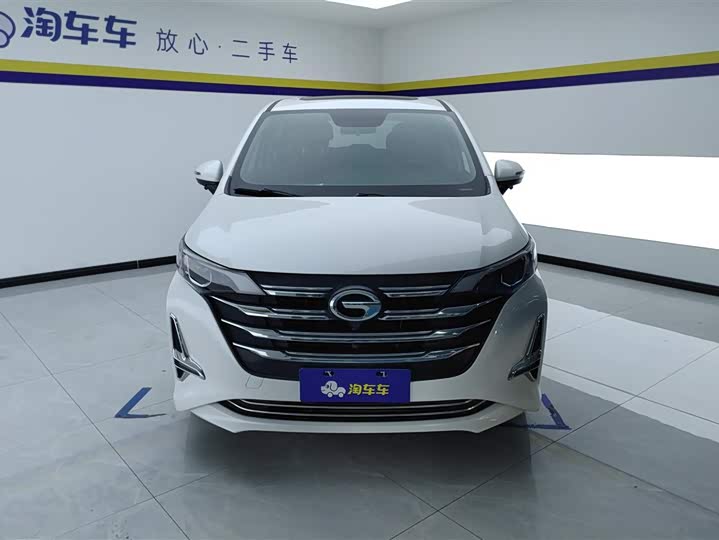 Фото 2 - GAC Trumpchi M6