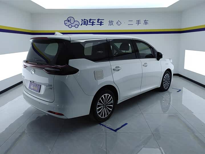 Фото 3 - GAC Trumpchi M6