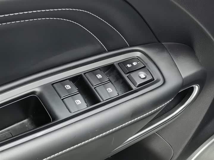 Фото 9 - GAC Trumpchi GS3