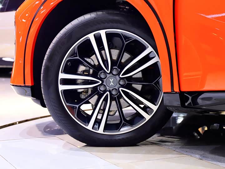 Фото 9 - XPeng G6