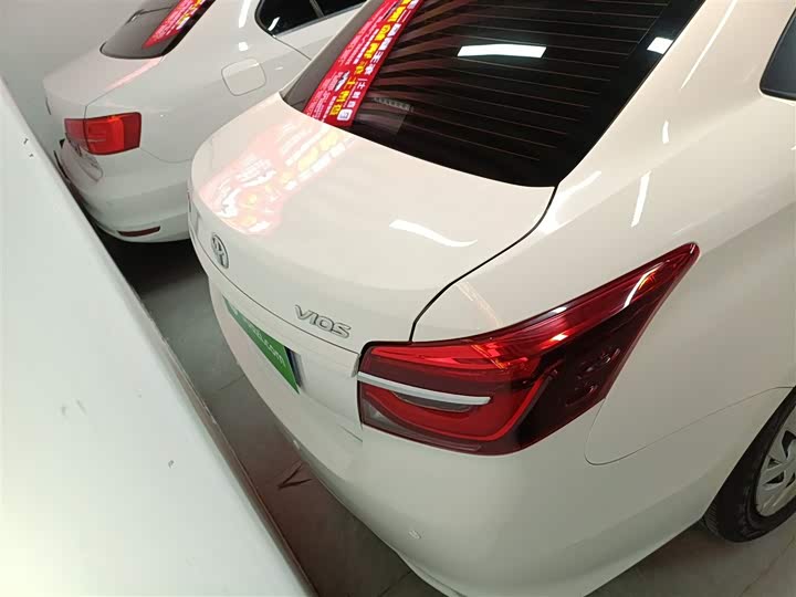 Фото 6 - Toyota Vios