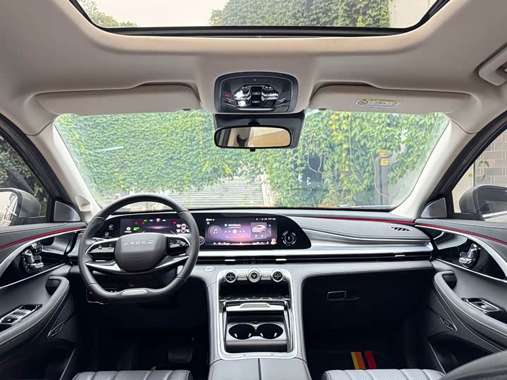 Фото 8 - Exeed TXL