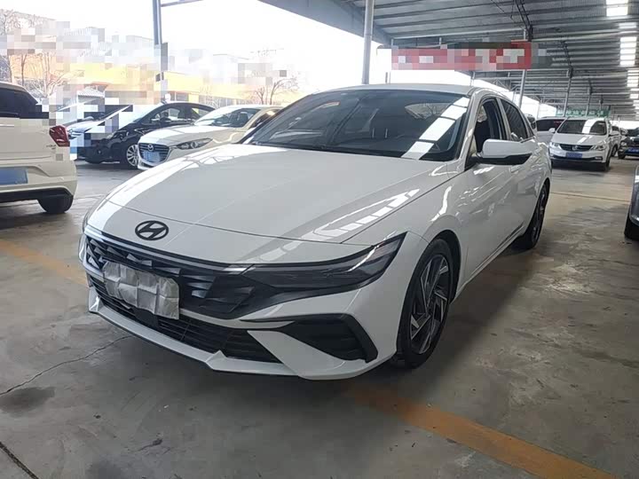 Фото 1 - Hyundai Elantra N line