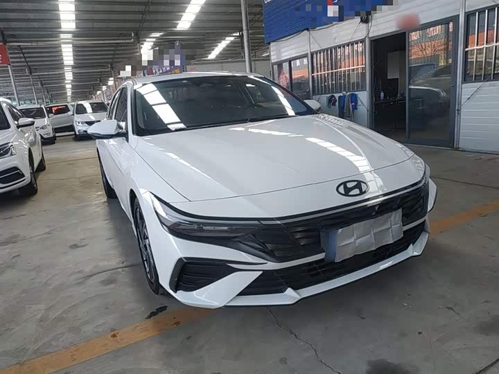 Фото 4 - Hyundai Elantra N line