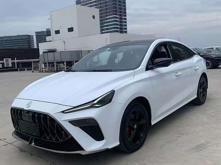 Фото 1 - MG Motor 5 Scorpio