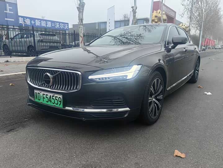 Фото 4 - Volvo S90 Hybrid