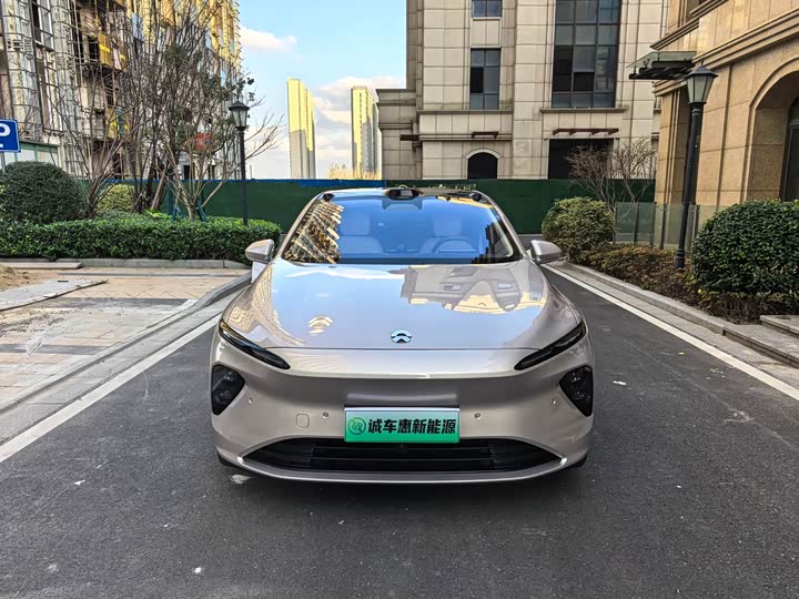 Фото 2 - Nio ET7