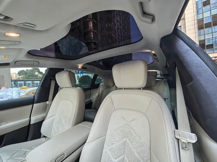 Фото 7 - Nio ET7