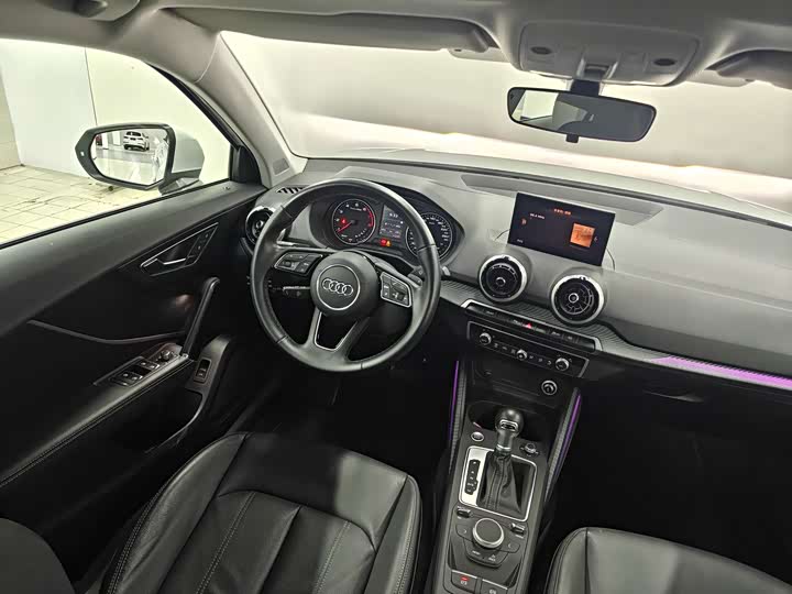 Фото 7 - Audi Q2L