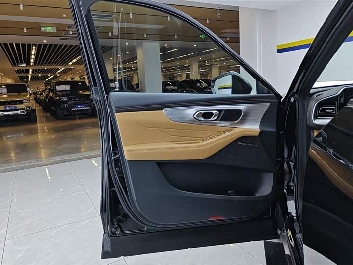 Фото 7 - GAC Trumpchi GS8