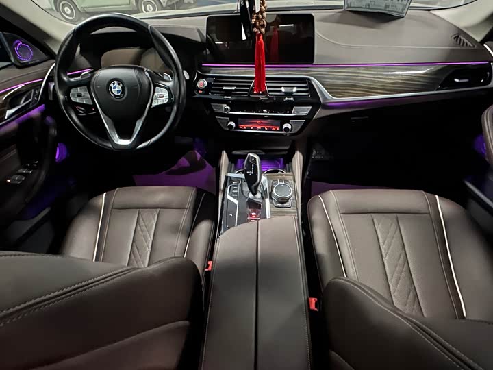 Фото 7 - BMW 5 Series