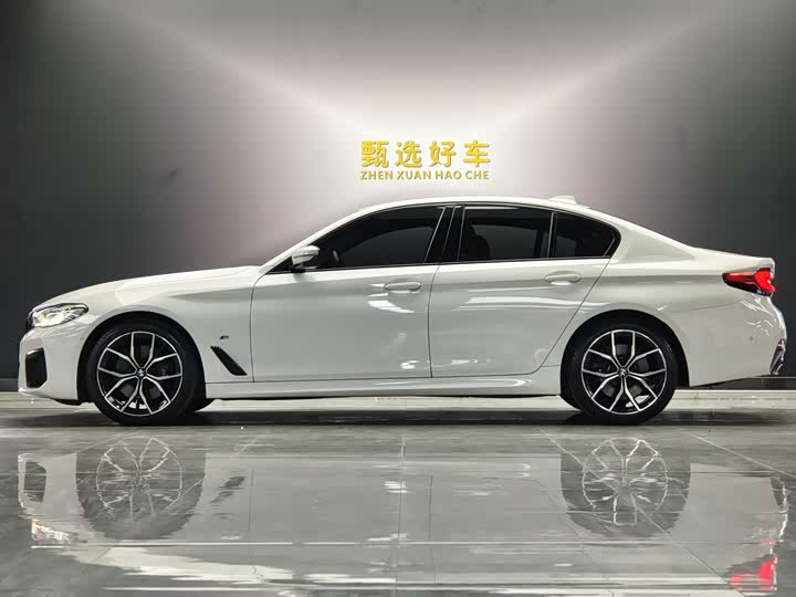 Фото 4 - BMW 5 Series