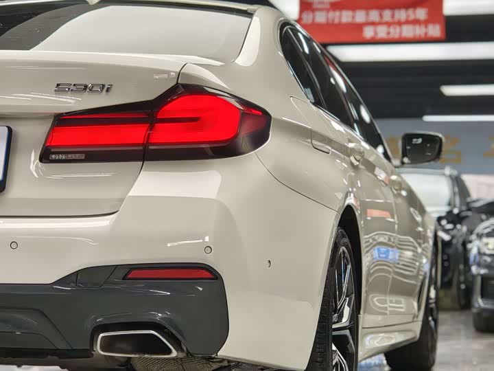 Фото 7 - BMW 5 Series