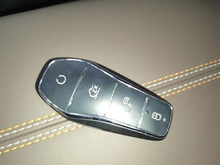 Фото 9 - BYD Qin Plus