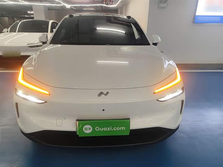 Фото 3 - Nio Onvo L60