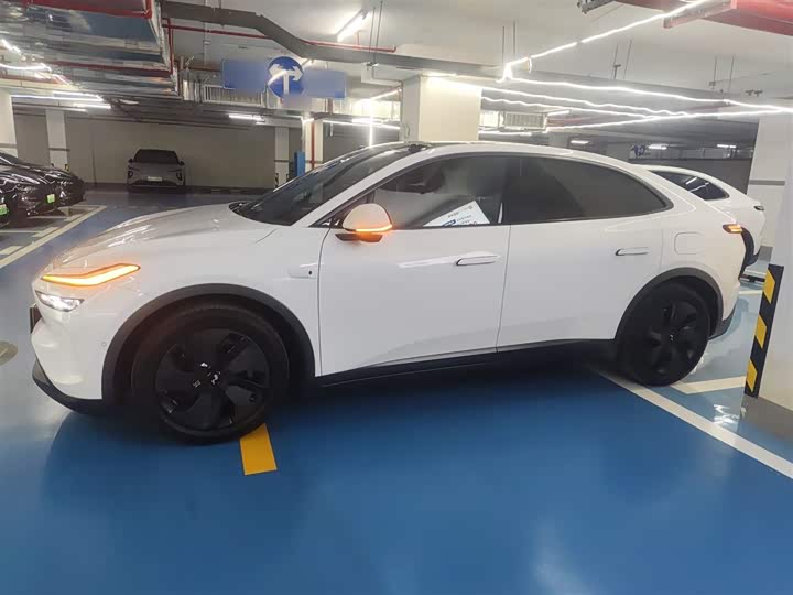 Фото 5 - Nio Onvo L60