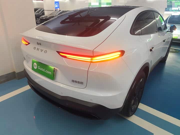 Фото 7 - Nio Onvo L60