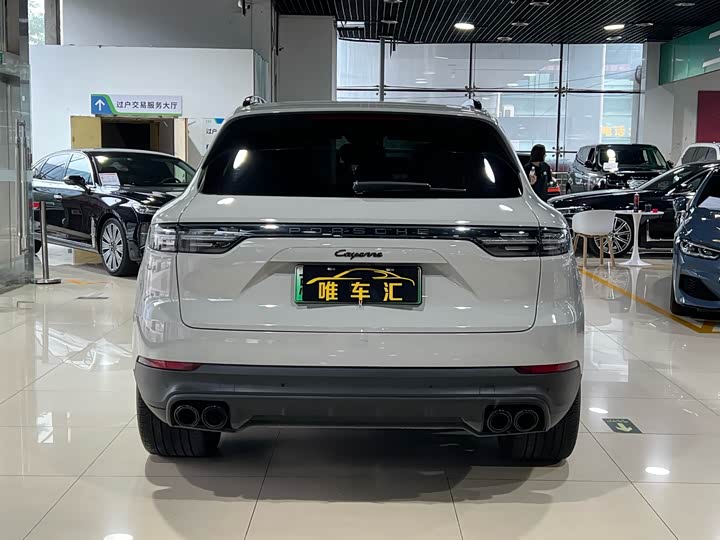 Фото 5 - Porsche Cayenne Hybrid