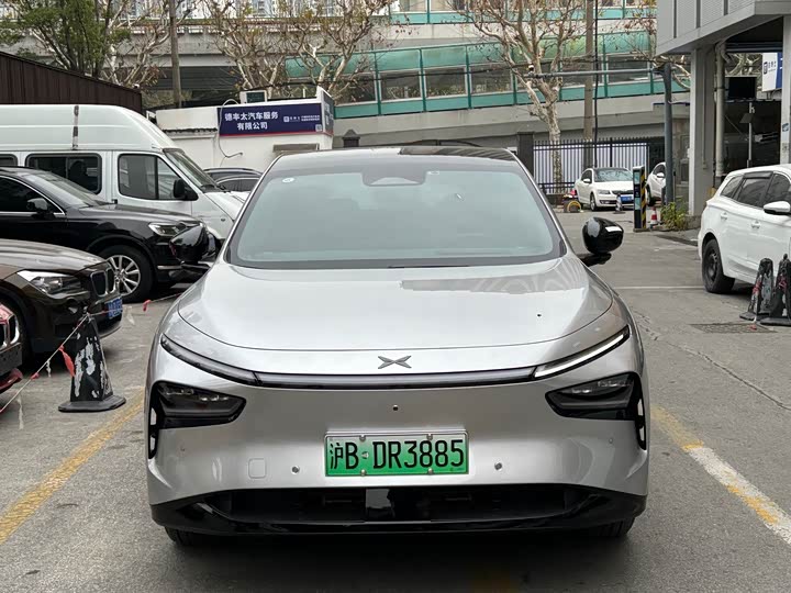 Фото 1 - XPeng G7