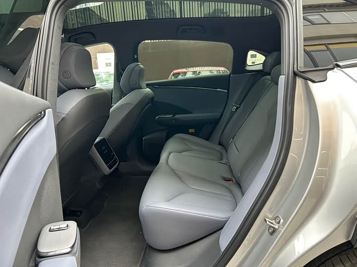 Фото 6 - XPeng G7