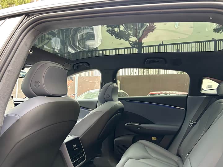 Фото 7 - XPeng G7