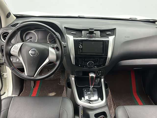 Фото 7 - Nissan Terra