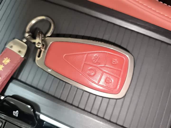 Фото 9 - Changan CS75 Plus