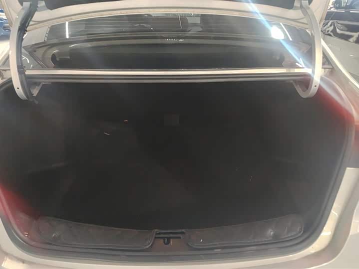 Фото 4 - Buick Verano