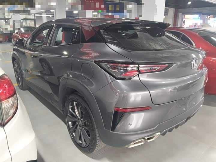 Фото 5 - Changan UNI-T