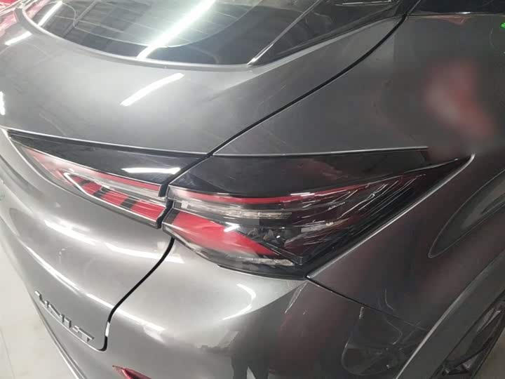 Фото 8 - Changan UNI-T