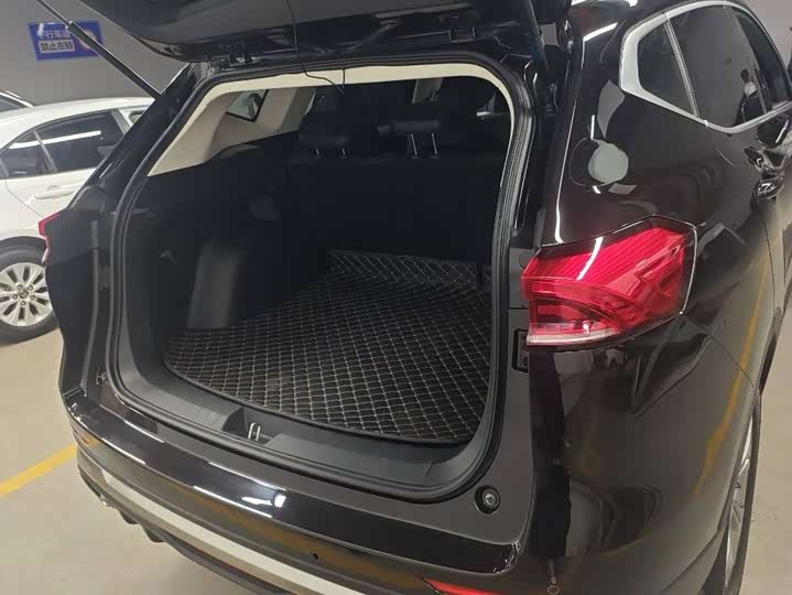 Фото 9 - Haval H6