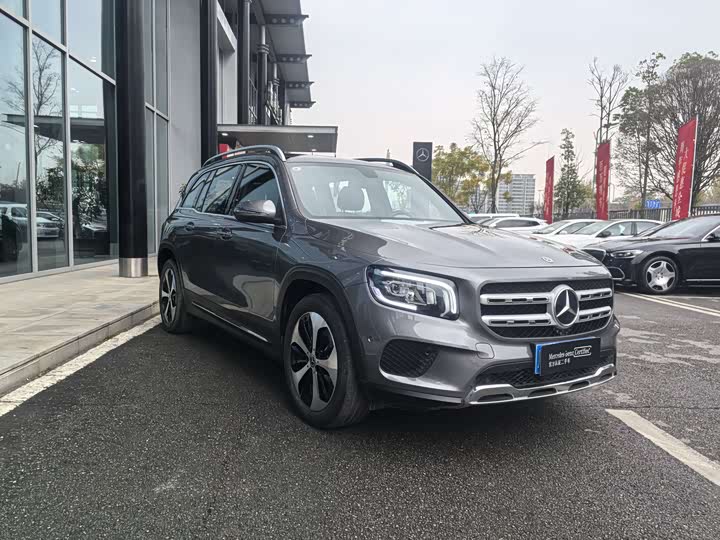 Фото 4 - Mercedes-Benz GLB-Class