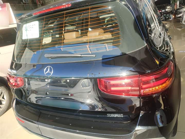 Фото 6 - Mercedes-Benz GLB-Class