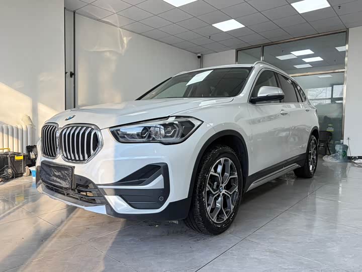 Фото 1 - BMW X1