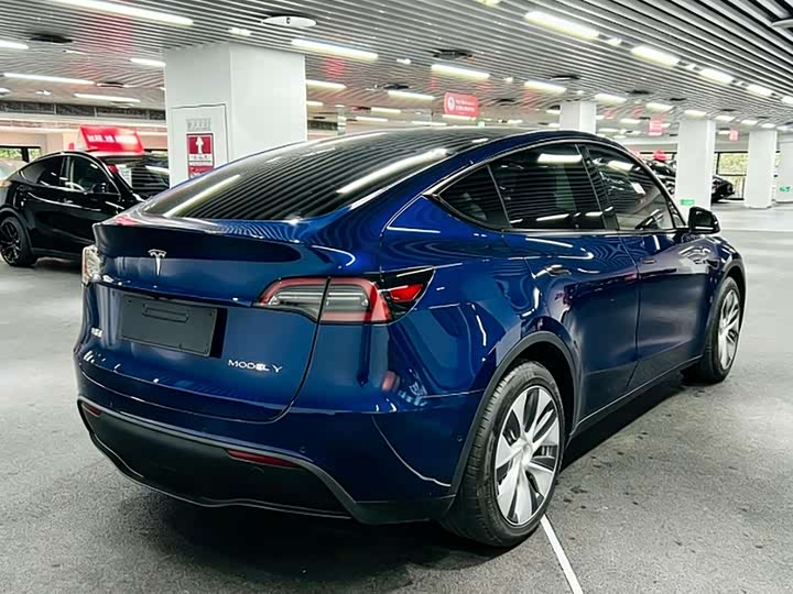 Фото 5 - Tesla Model Y