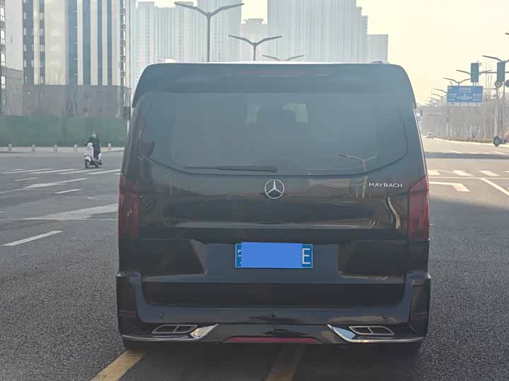 Фото 9 - Mercedes-Benz Vito