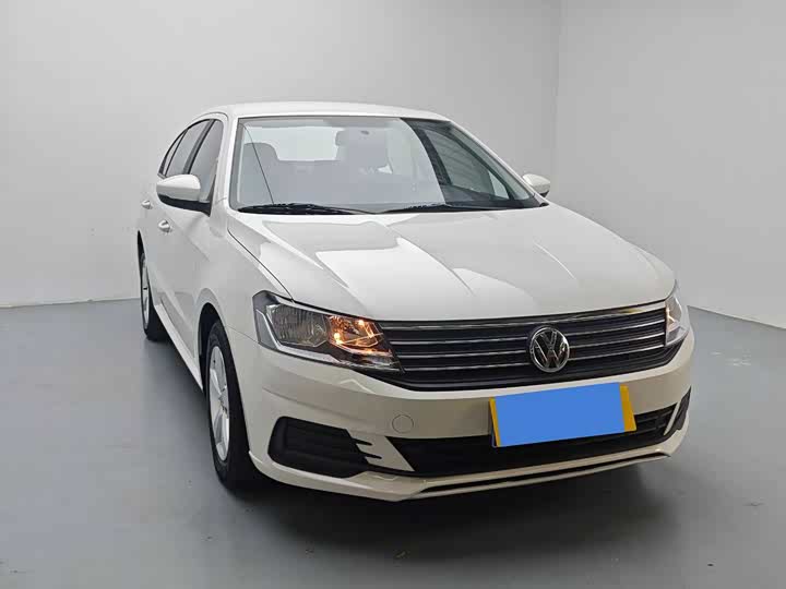 Фото 8 - Volkswagen Lavida