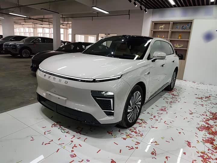 Фото 2 - Exeed Sterra ET