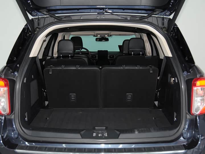 Фото 6 - Ford Explorer