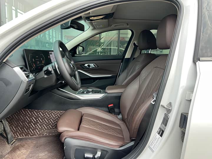 Фото 6 - BMW 3 Series