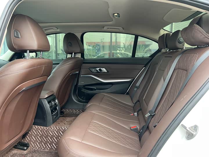 Фото 7 - BMW 3 Series