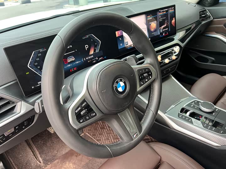 Фото 9 - BMW 3 Series